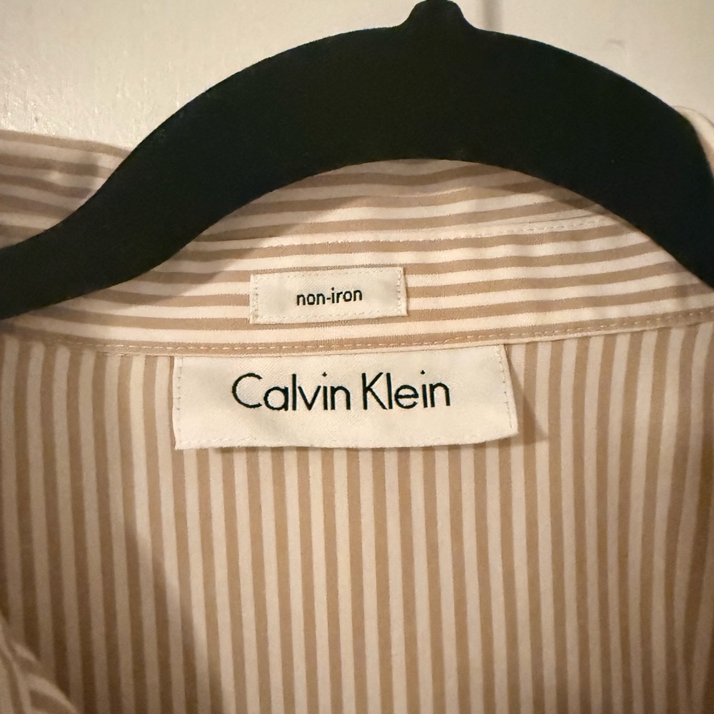 Calvin Klein women’s Beige Striped Dress Shirt